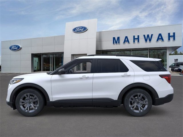 New 2026 Ford Explorer Active w/ Active Comfort Package image 3