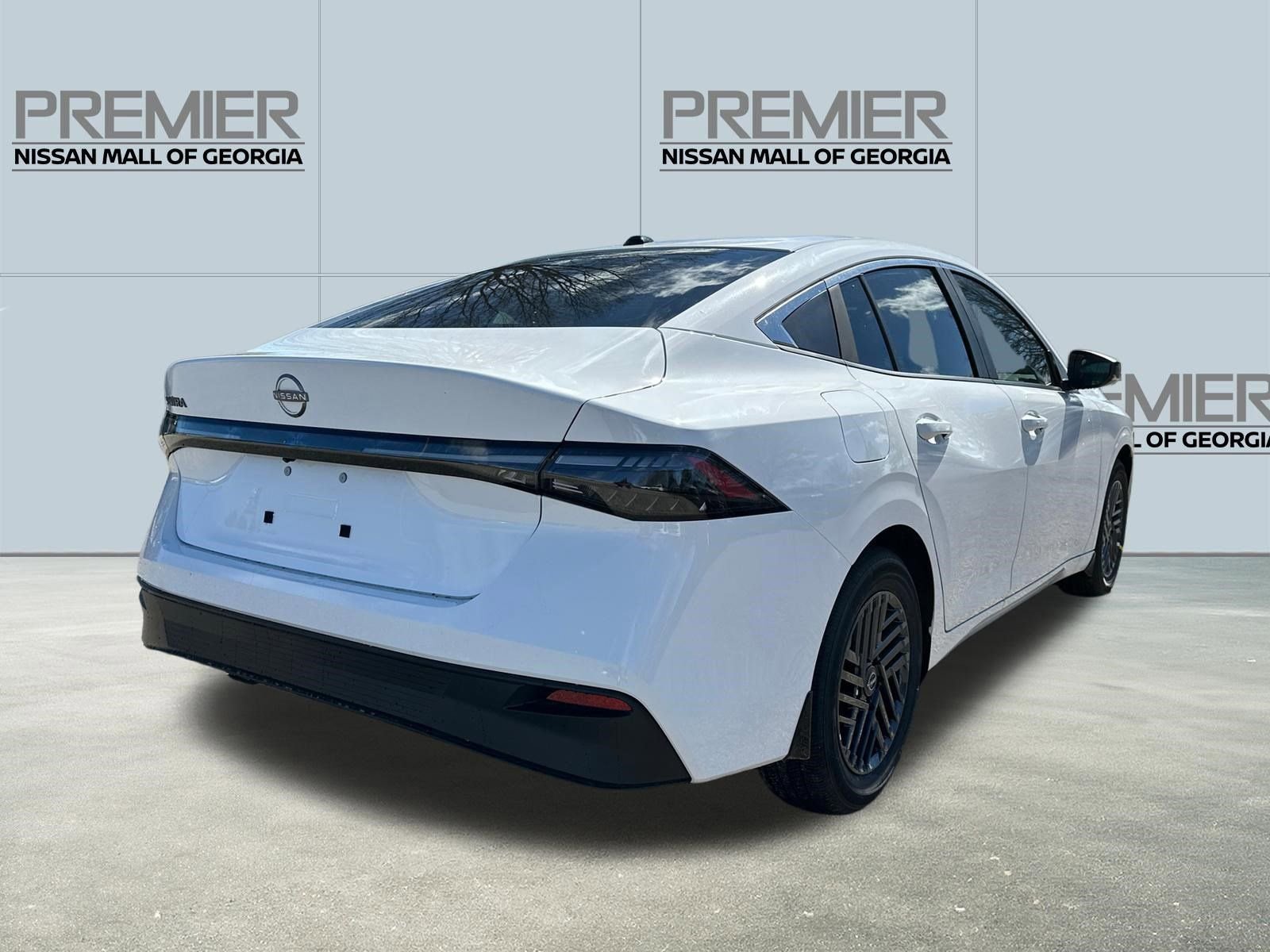 New 2026 Nissan Sentra SV w/ SV Convenience Package FWD image 5