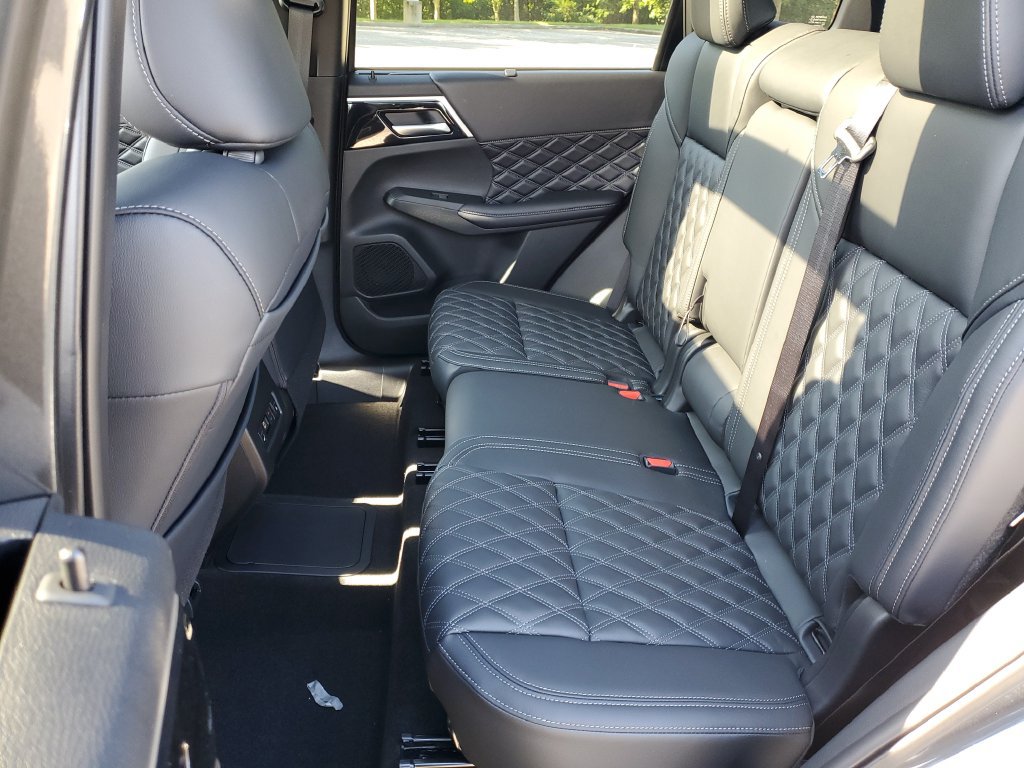 New 2026 Nissan Rogue Platinum AWD/4WD image 12