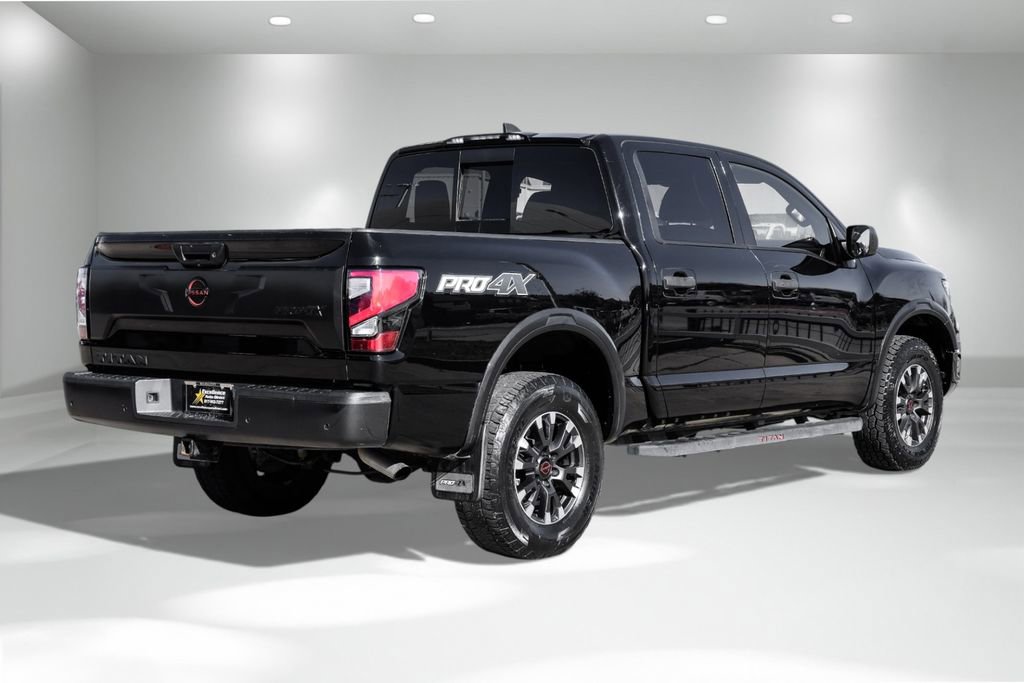 Used 2023 Nissan Titan PRO-4X w/ Off Road Protection Package image 6