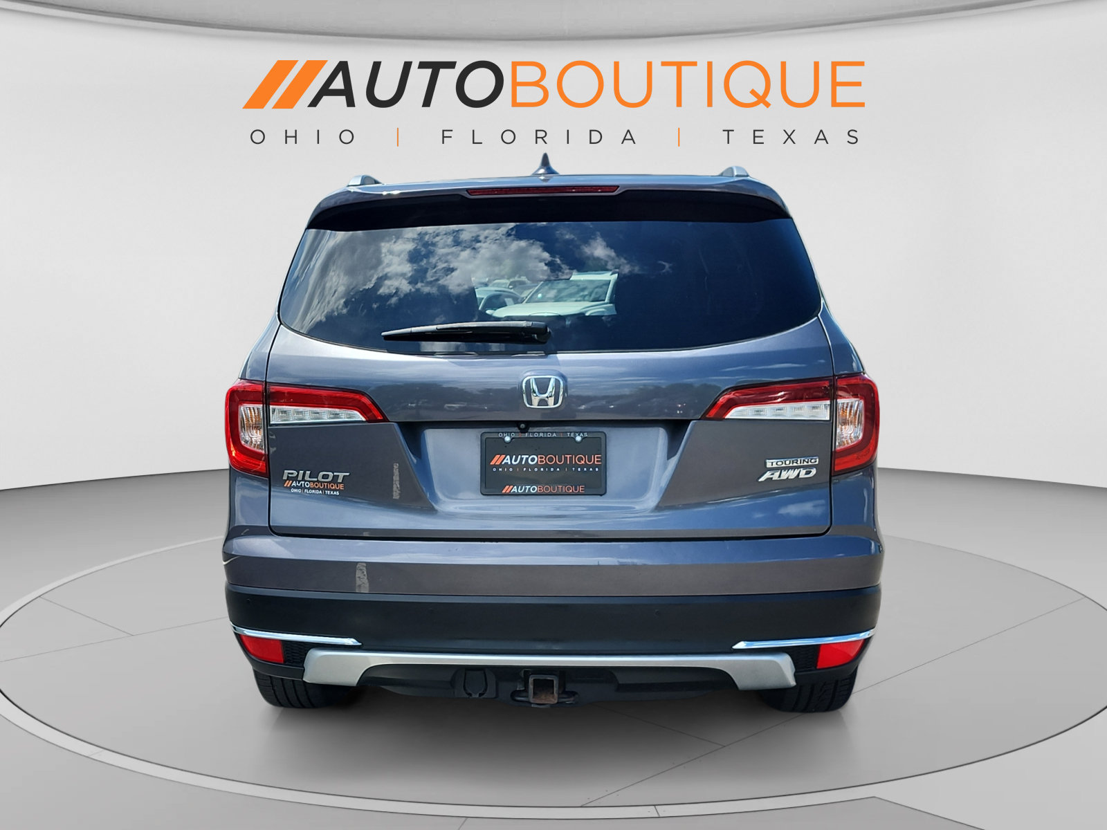 Used 2020 Honda Pilot Touring image 4