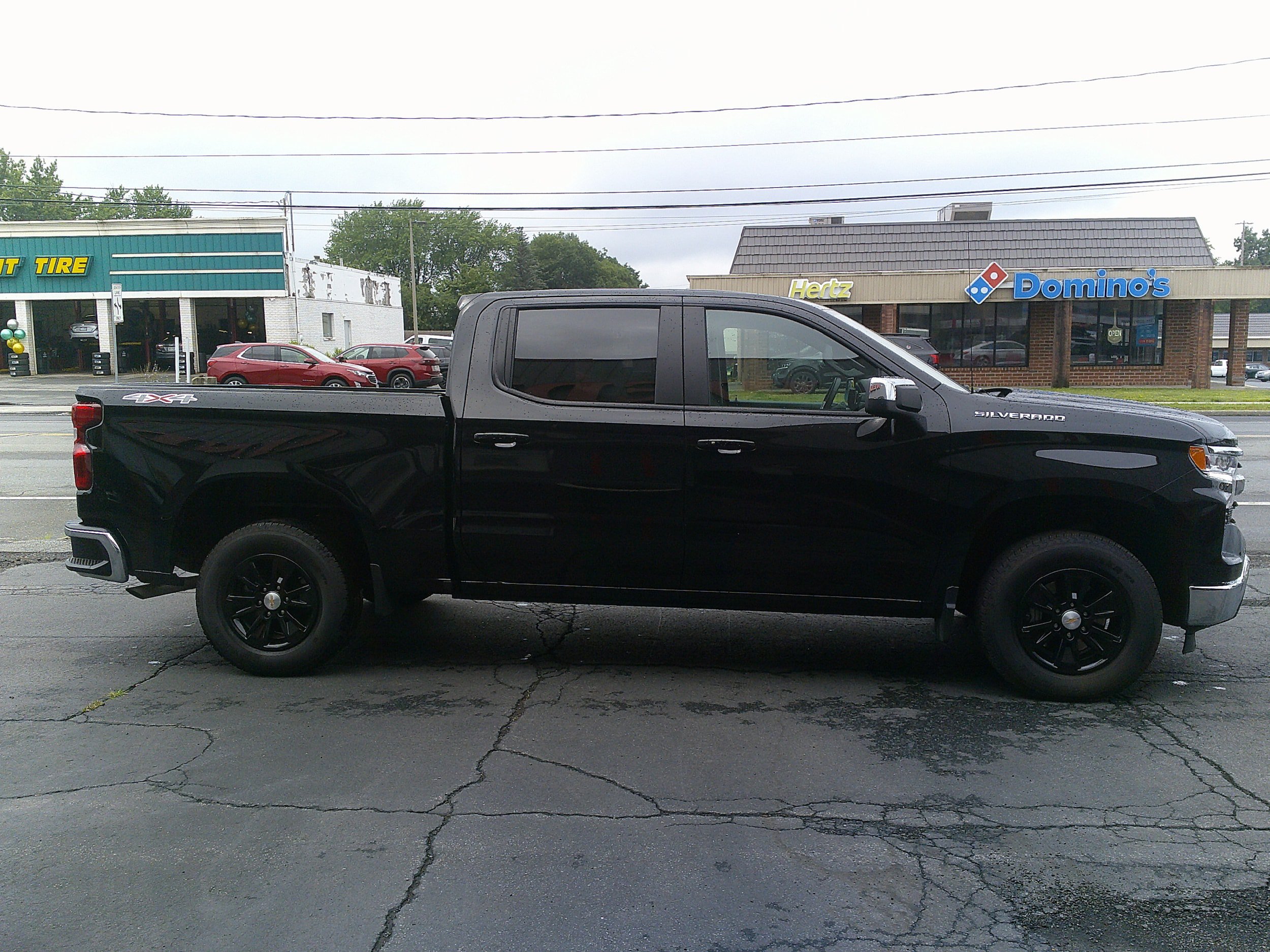 Used 2026 Chevrolet Silverado 1500 LT AWD/4WD image 6