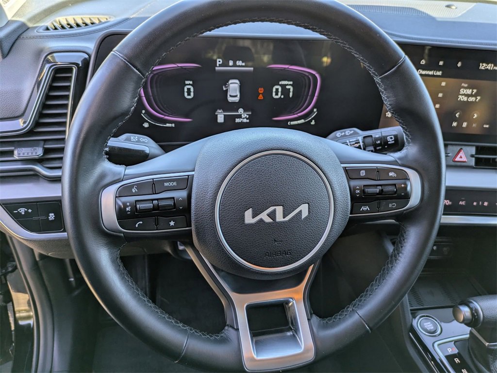 Used 2024 Kia Sportage EX image 17