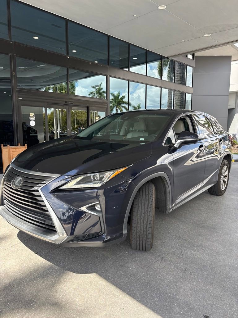 Used 2018 Lexus RX 350 FWD w/ Accessory Package image 4