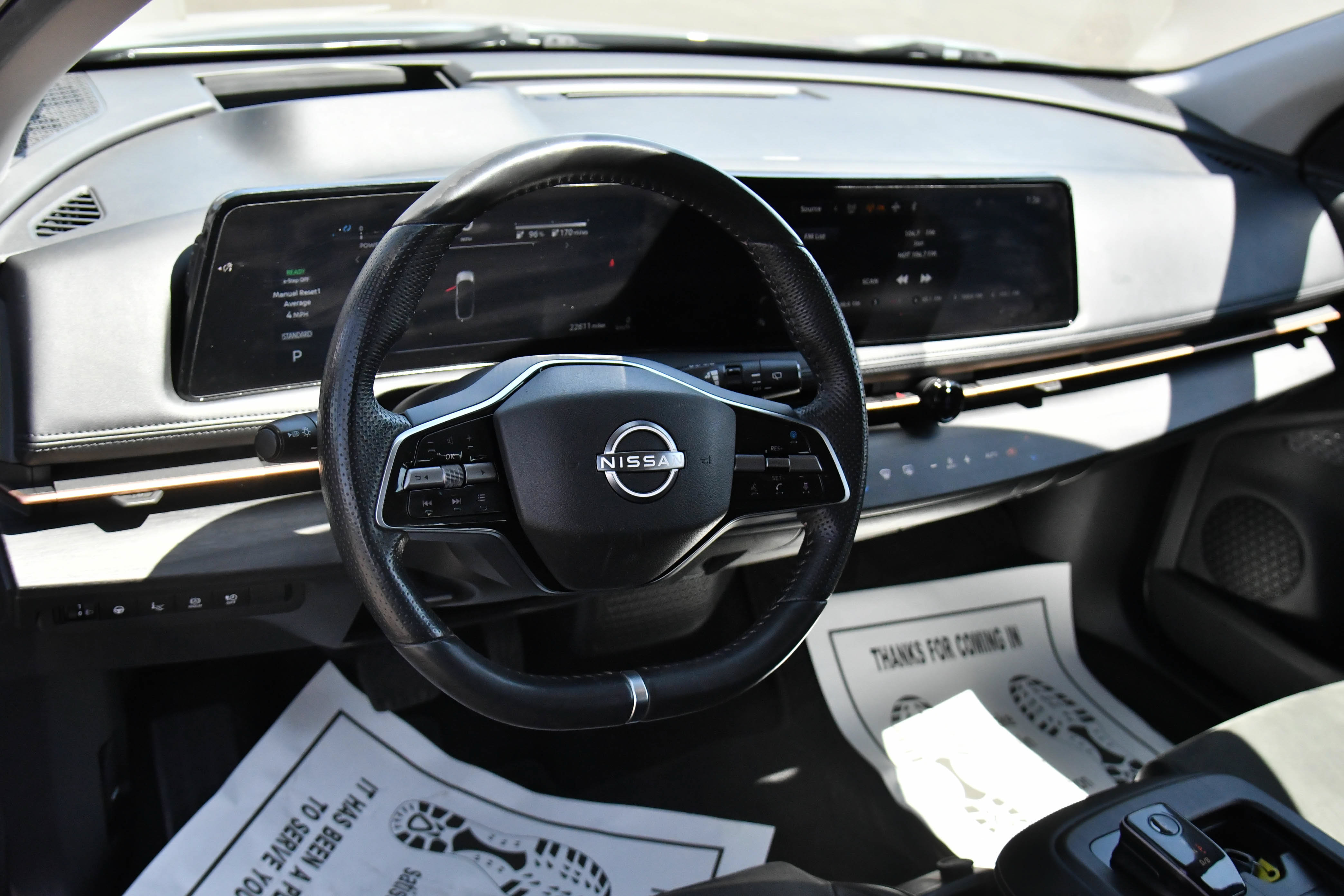 Used 2024 Nissan Ariya FWD image 14