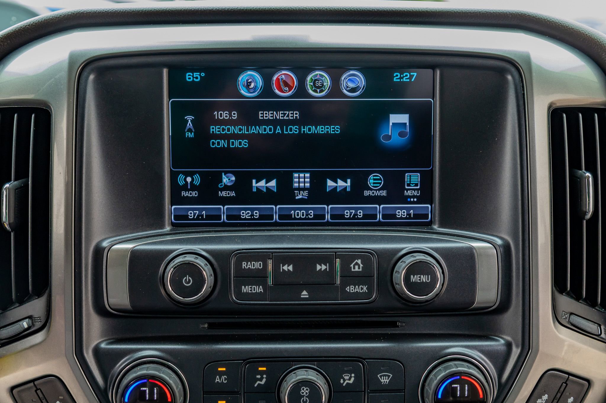 Used 2016 Chevrolet Silverado 2500 LT w/ LT Convenience Package AWD/4WD image 23