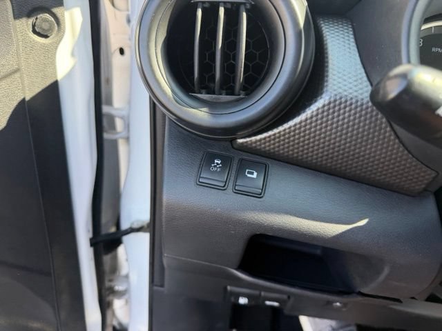 Used 2019 Nissan Kicks S FWD image 19