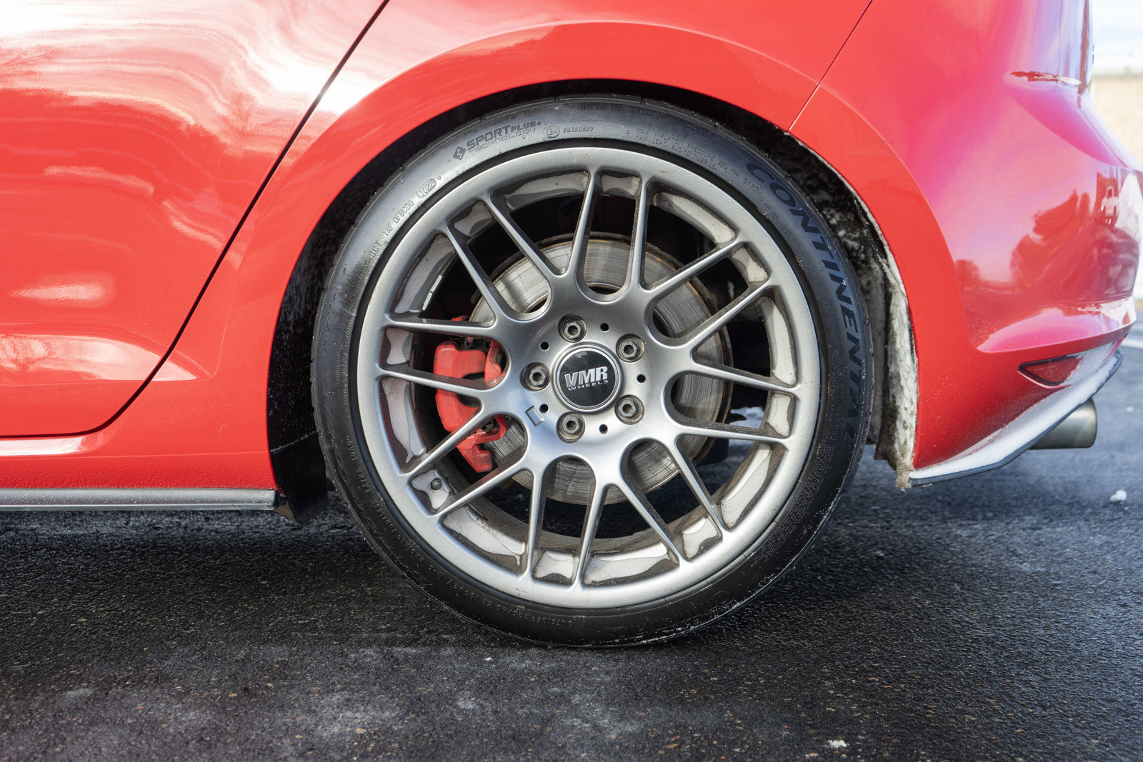 Used 2017 Volkswagen GTI SE image 9