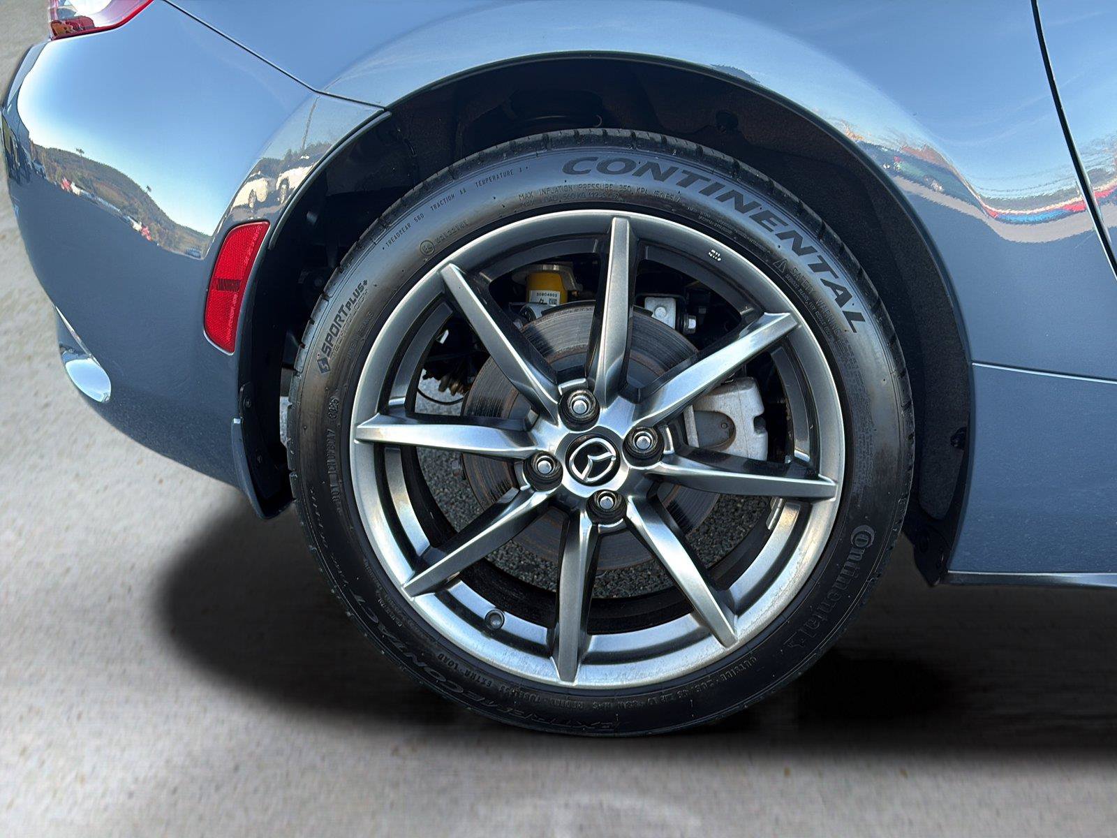 Used 2020 MAZDA MX-5 Miata RF Grand Touring RWD image 45