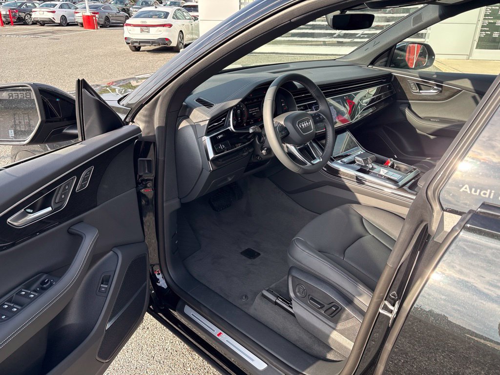 New 2027 Audi Q8 Premium Plus AWD/4WD image 10