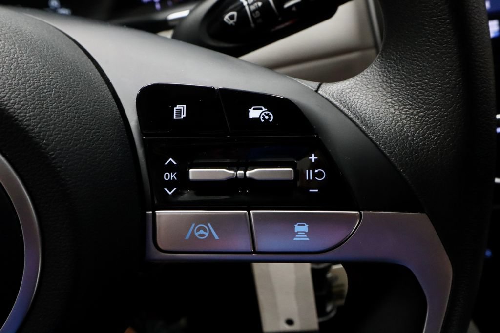 Certified 2023 Hyundai Tucson SE AWD/4WD image 32