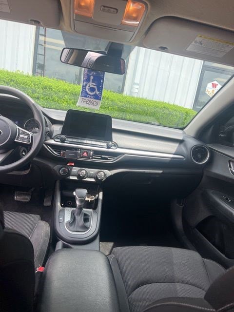 Used 2021 Kia Forte LXS FWD image 15