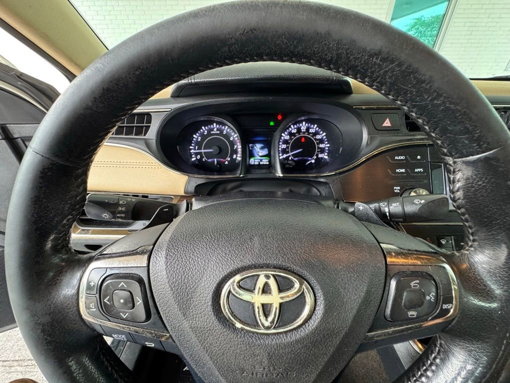 Used 2015 Toyota Avalon XLE Premium FWD image 33