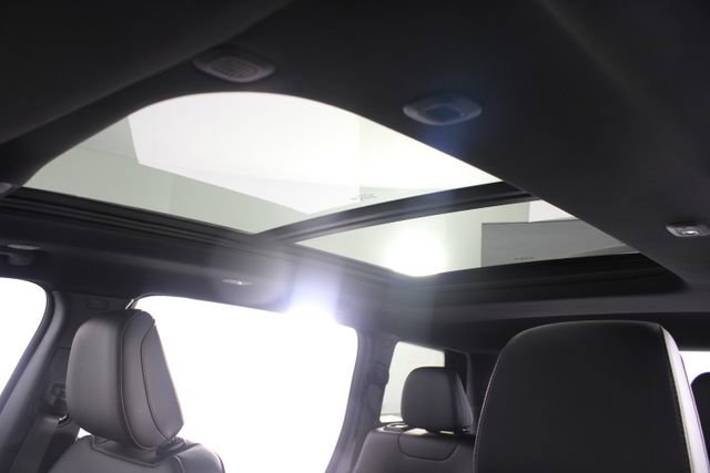 New 2026 Jeep Cherokee Limited image 9