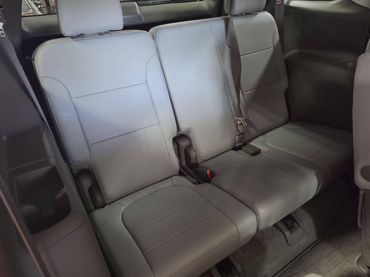 Used 2020 Chevrolet Traverse LT w/ LT Premium Package AWD/4WD image 19