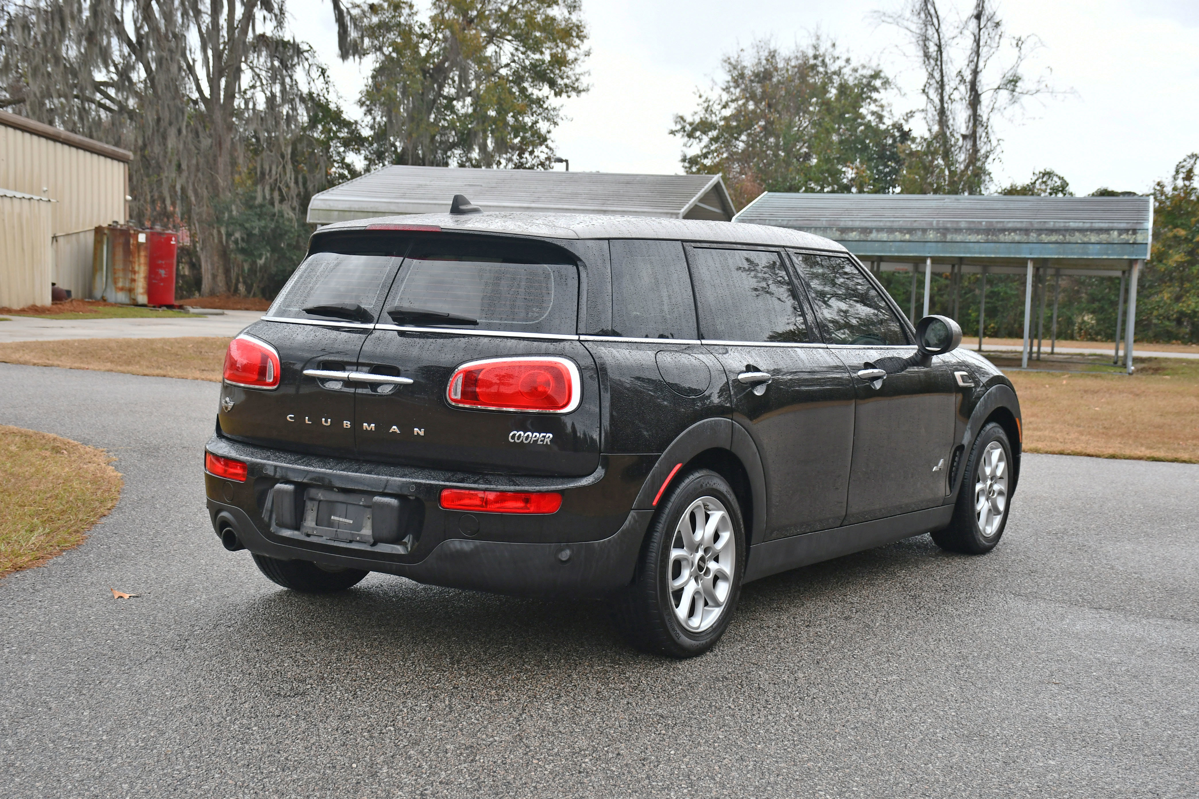 Used 2017 MINI Cooper Clubman ALL4 image 4
