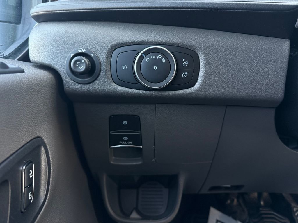 Used 2022 Ford Transit 350 XLT image 21