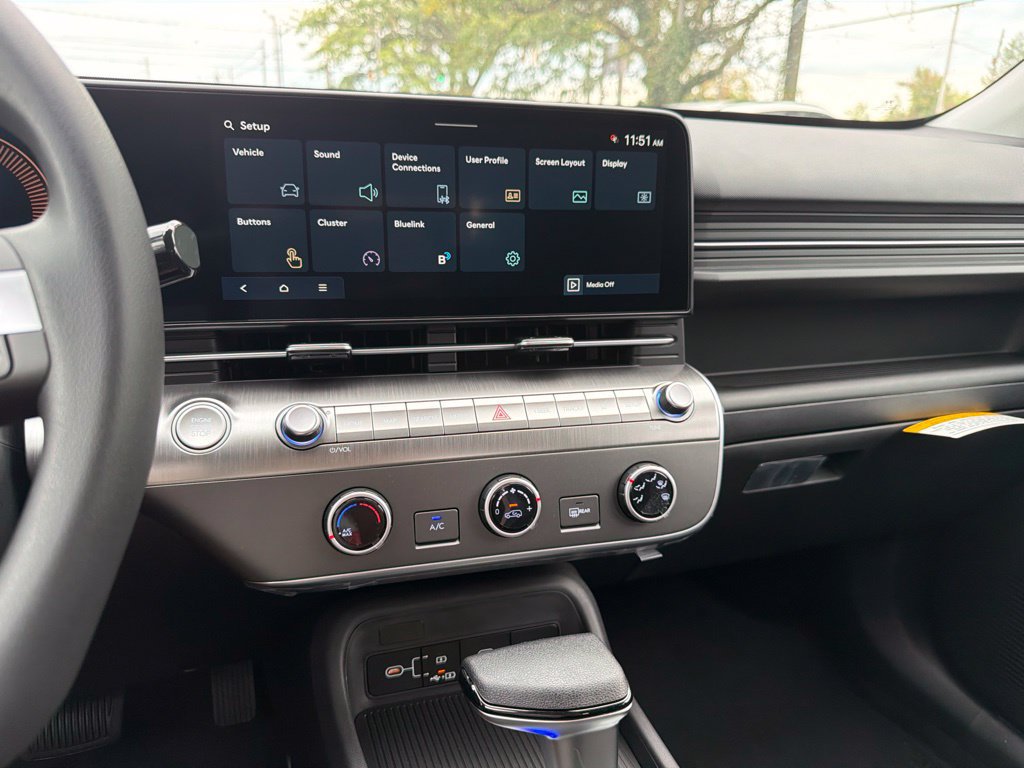 New 2027 Hyundai Kona SE AWD/4WD image 21