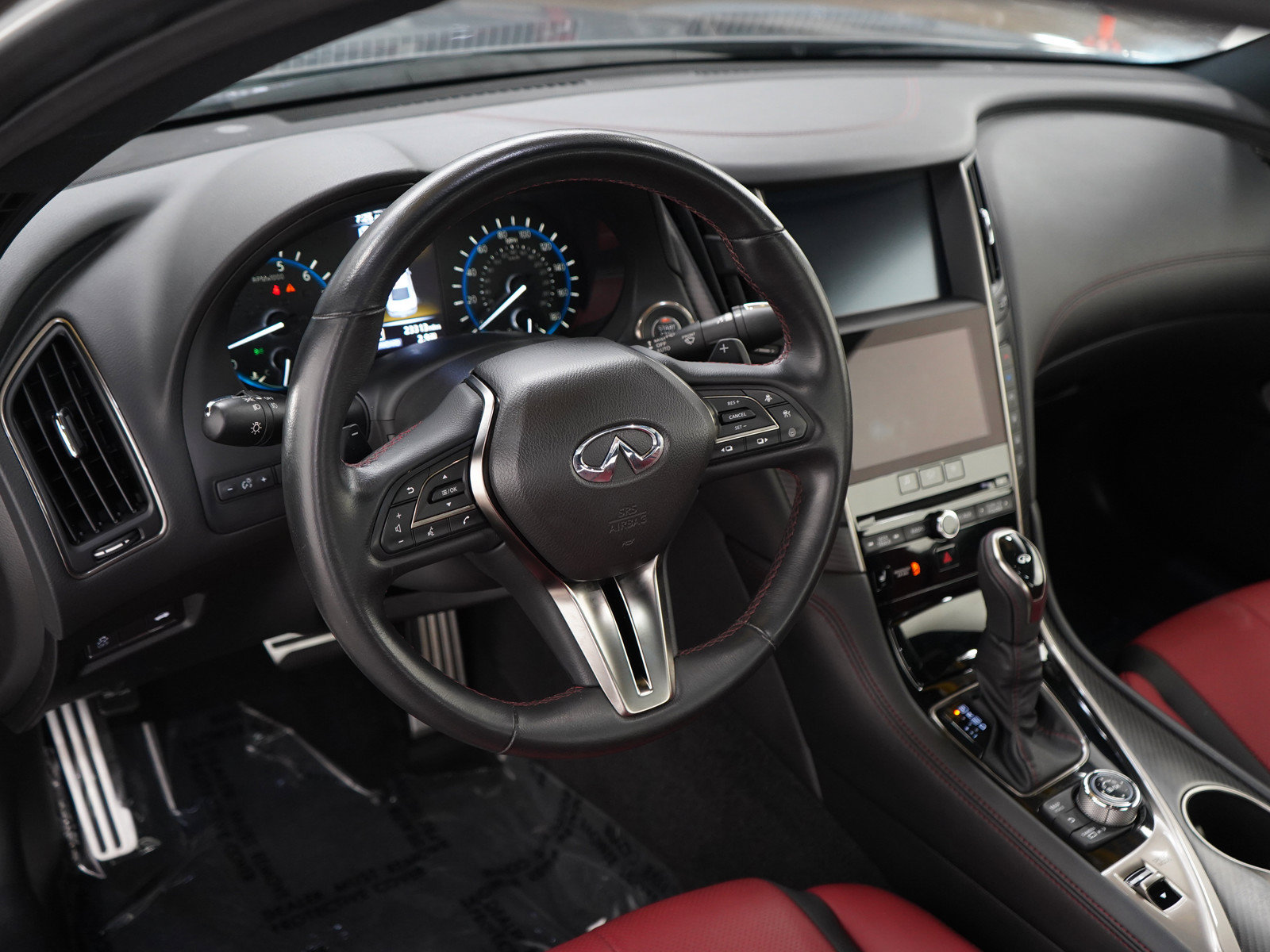 Used 2022 INFINITI Q60 Red Sport 400 AWD/4WD image 17