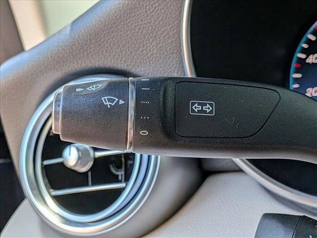 Used 2021 Mercedes-Benz C 300 Sedan image 11