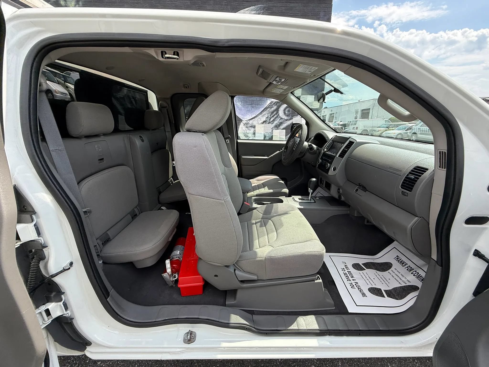 Used 2021 Nissan Frontier S RWD image 9