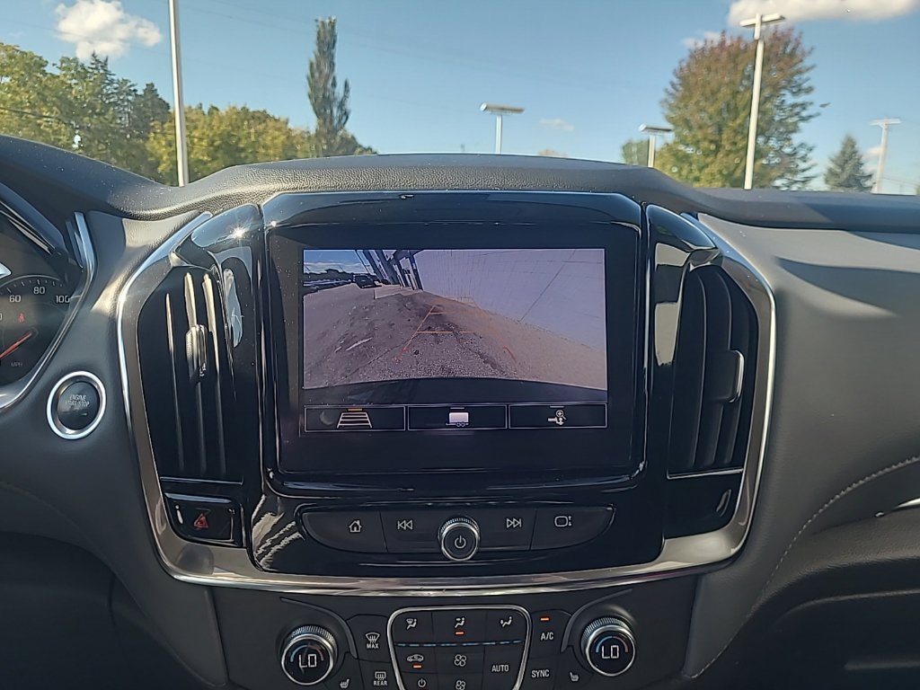 Used 2021 Chevrolet Traverse LT AWD/4WD image 25