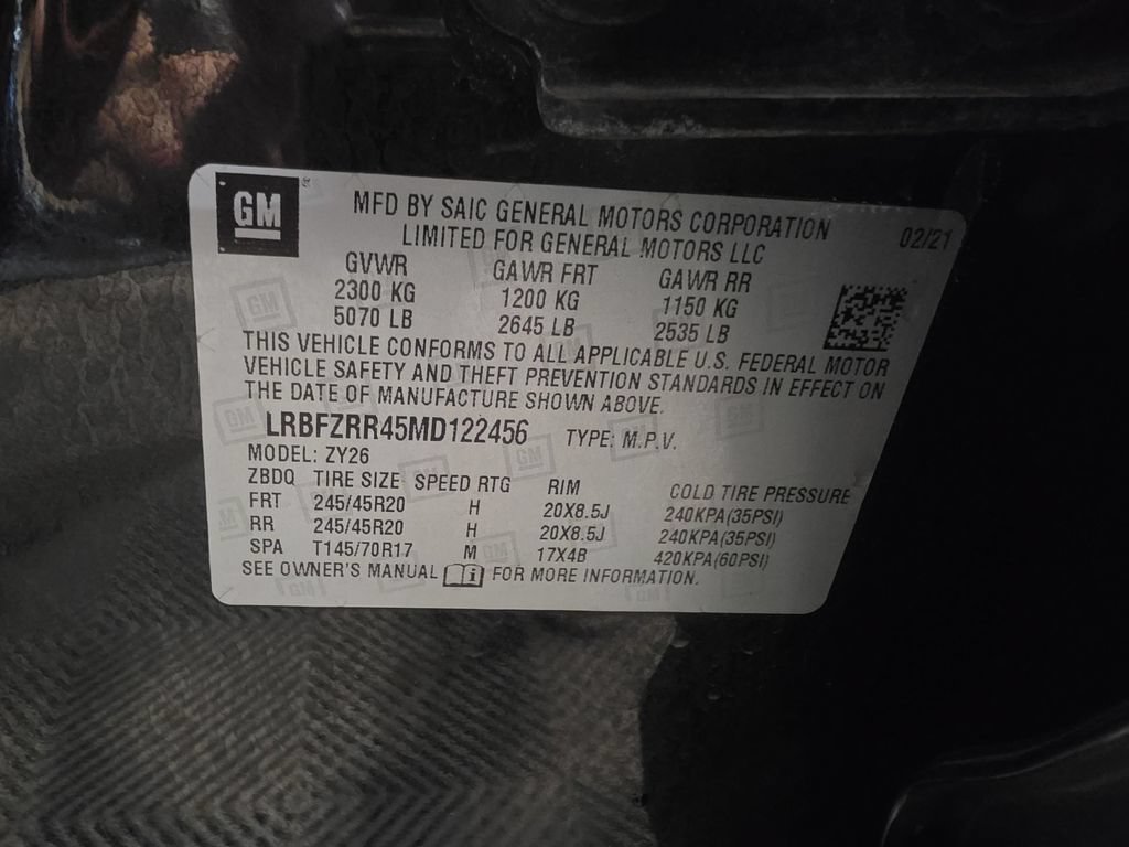 Used 2021 Buick Envision Avenir w/ Technology Package II FWD image 27