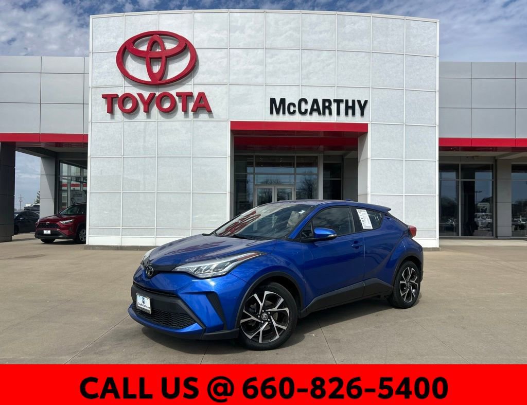 Used 2021 Toyota C-HR XLE image 1
