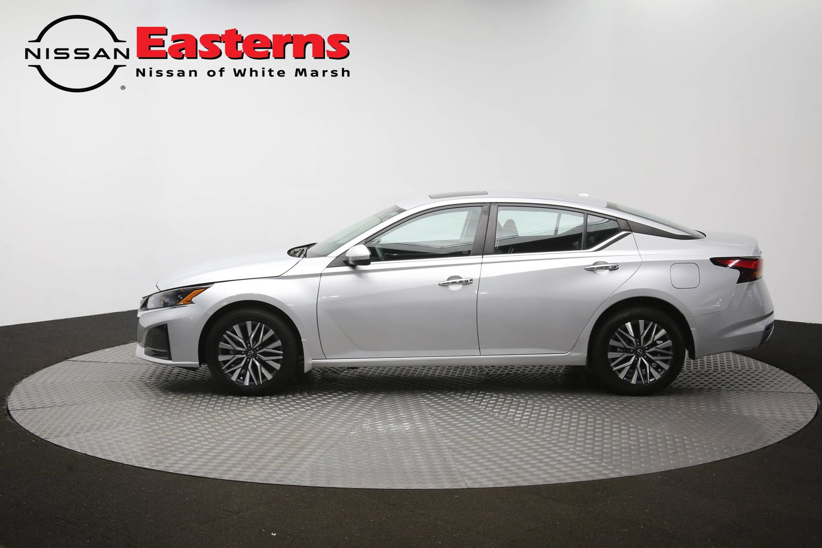 Used 2023 Nissan Altima 2.5 SV w/ SV Premium Package AWD/4WD image 61