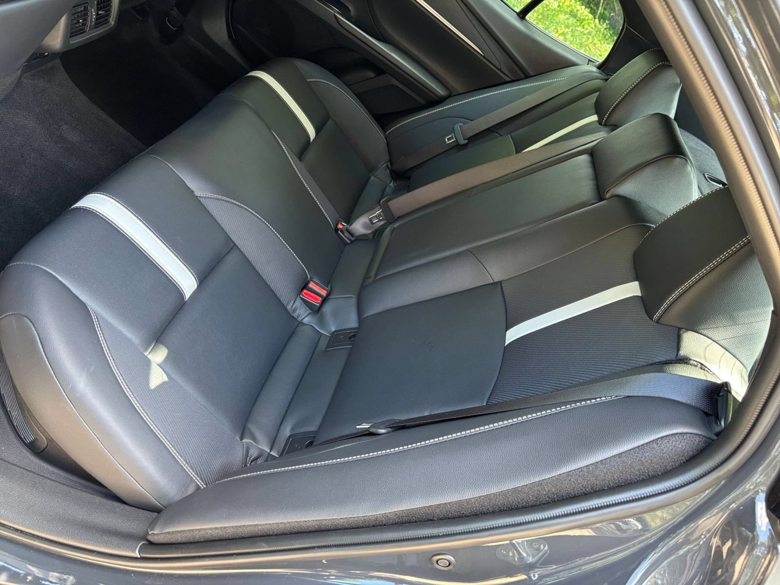 Used 2026 Toyota Camry SE FWD image 36