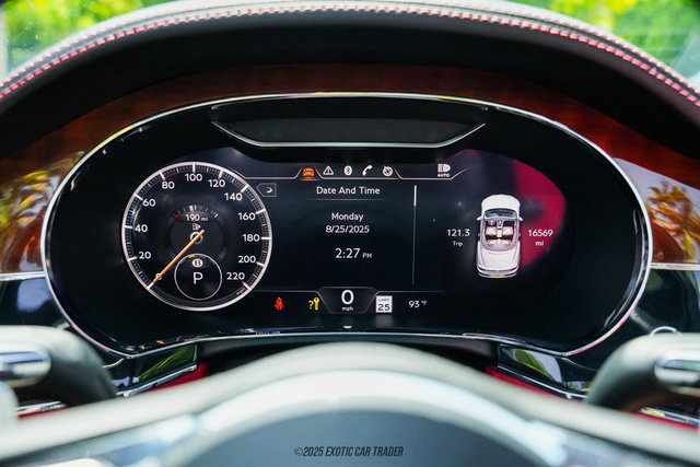 Used 2020 Bentley Continental GT V8 First Edition image 31