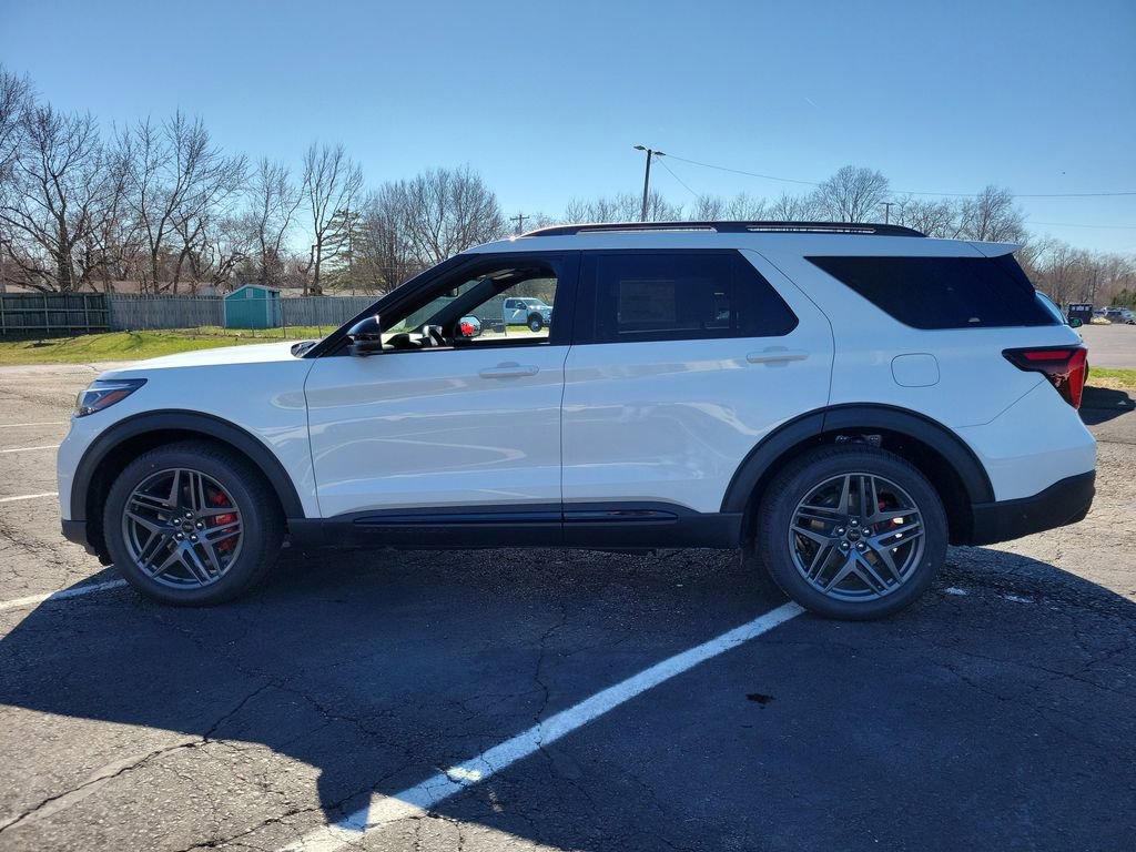 New 2026 Ford Explorer ST w/ Sun And Sound Package image 7