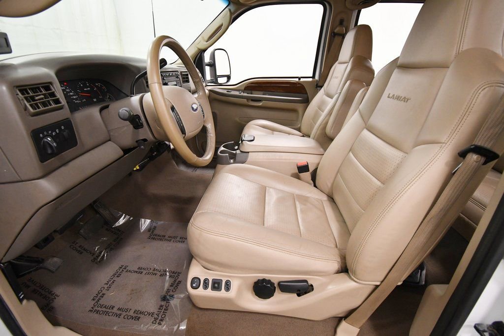 Used 2003 Ford F350 Lariat image 15