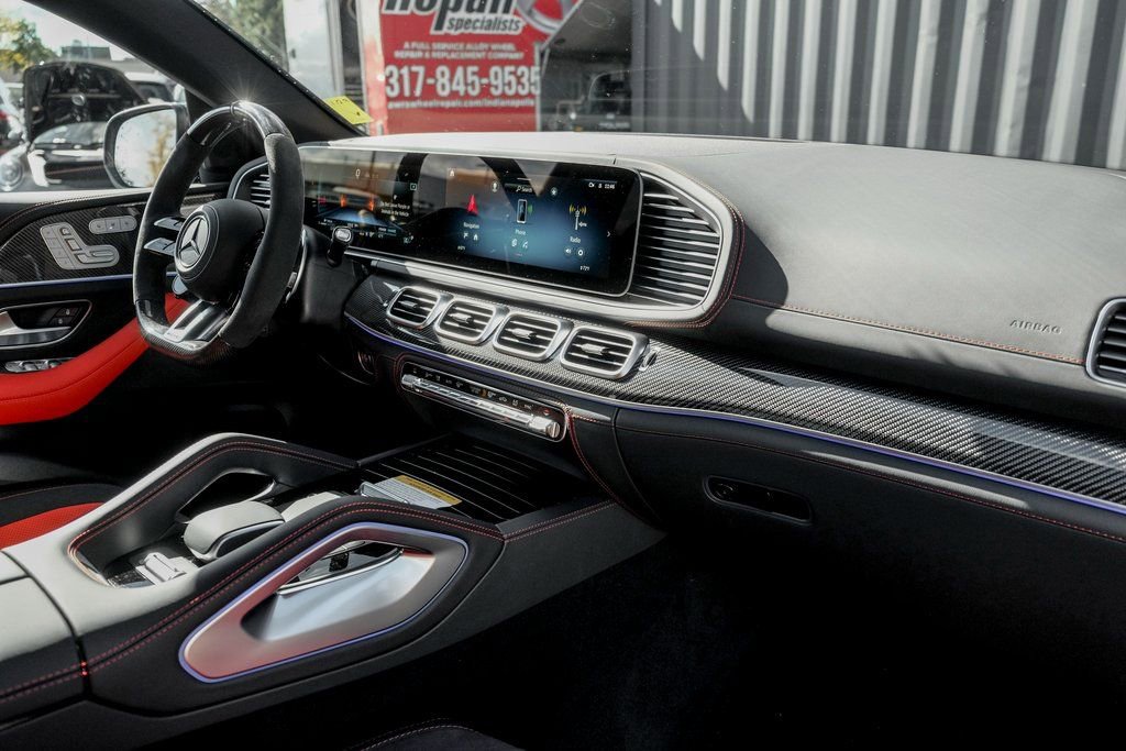New 2026 Mercedes-Benz GLE 53 AMG 4MATIC Coupe image 25