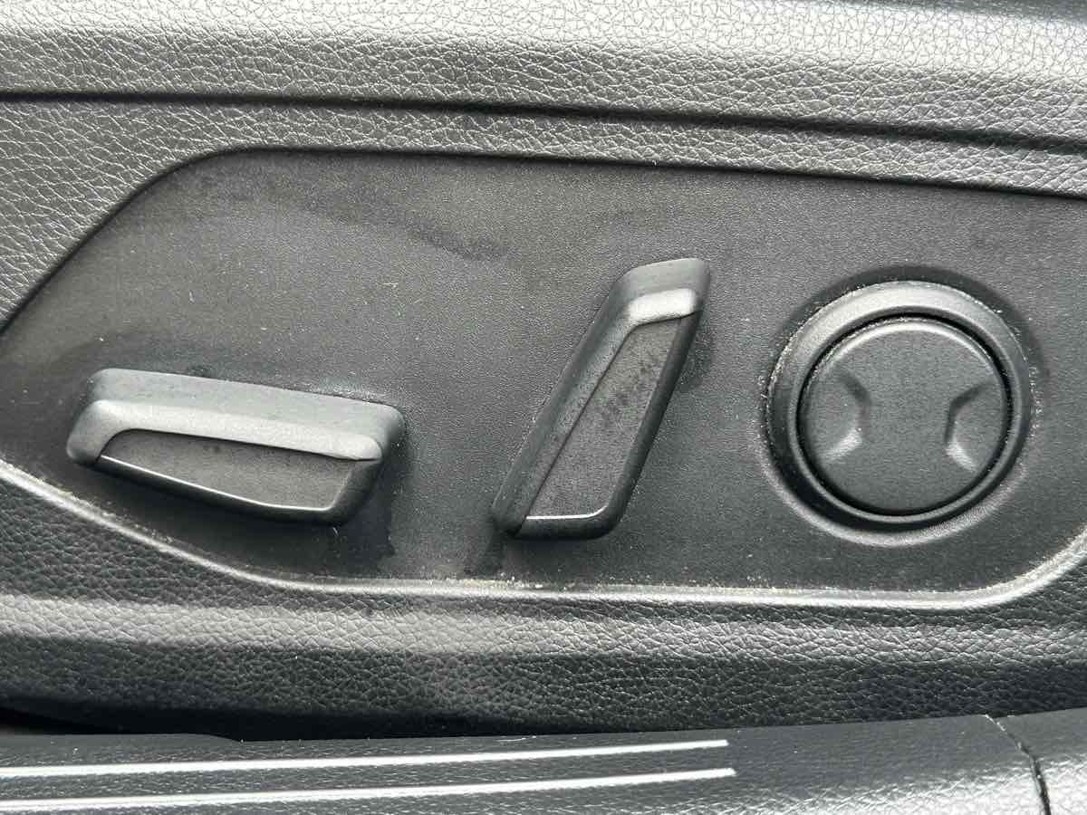 Used 2025 Kia K5 EX FWD image 12