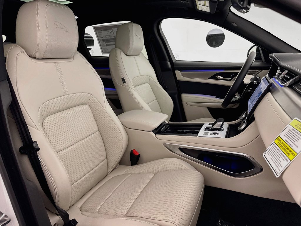 New 2026 Jaguar F-PACE R-Dynamic S AWD/4WD image 29