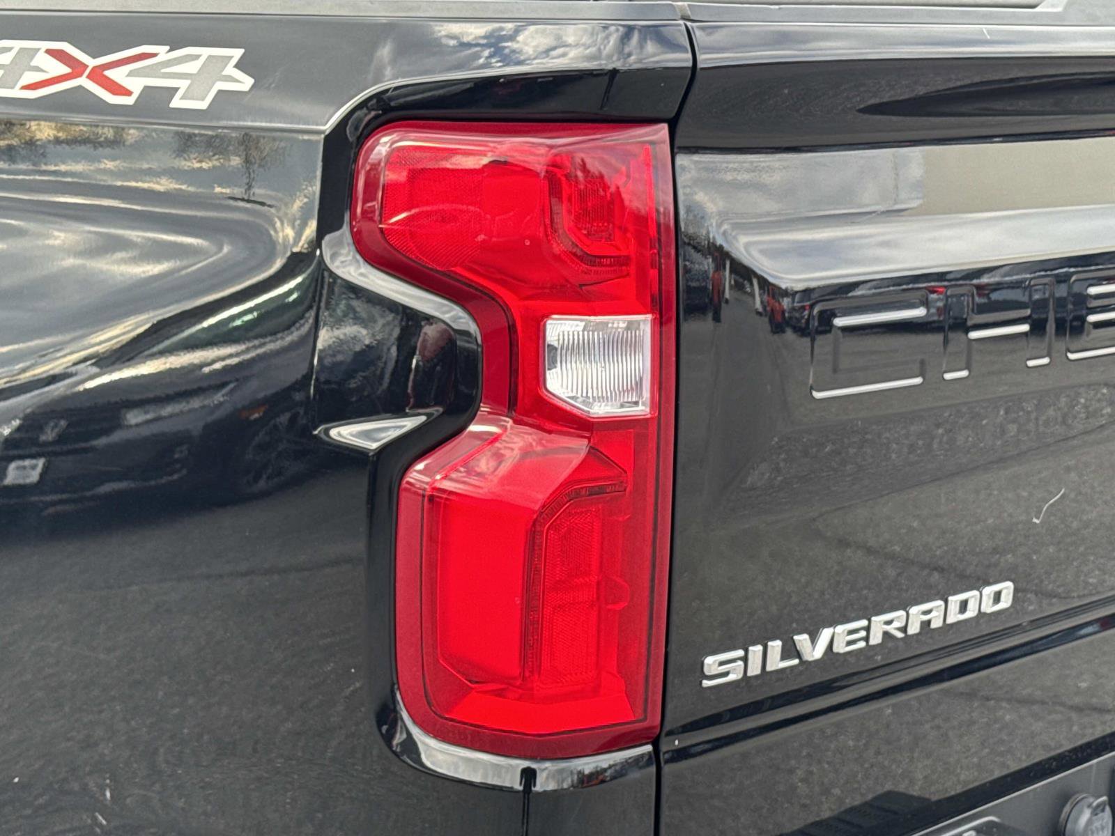 Used 2022 Chevrolet Silverado 1500 RST w/ Bed Protection Package image 31