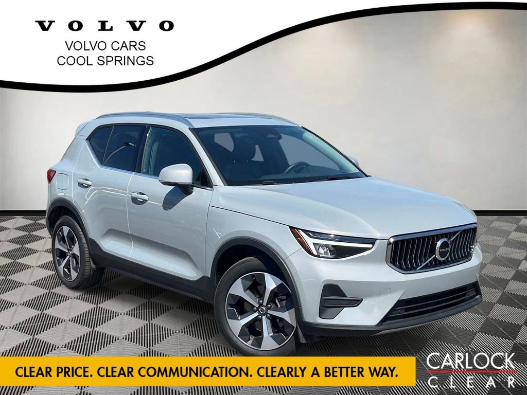 Certified 2025 Volvo XC40 B5 Core w/ Protection Package Premier