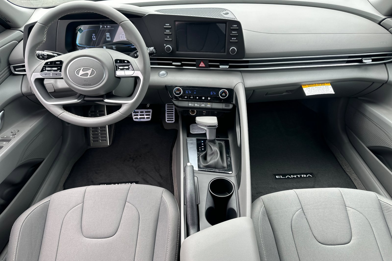 New 2026 Hyundai Elantra Sport FWD image 13