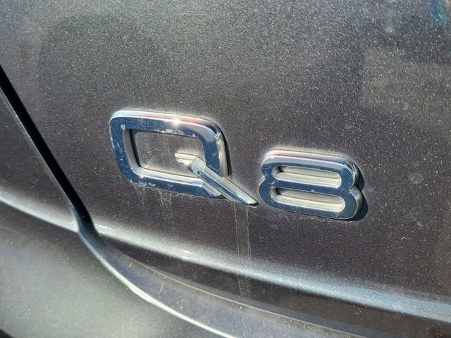 Used 2023 Audi Q8 Prestige image 10