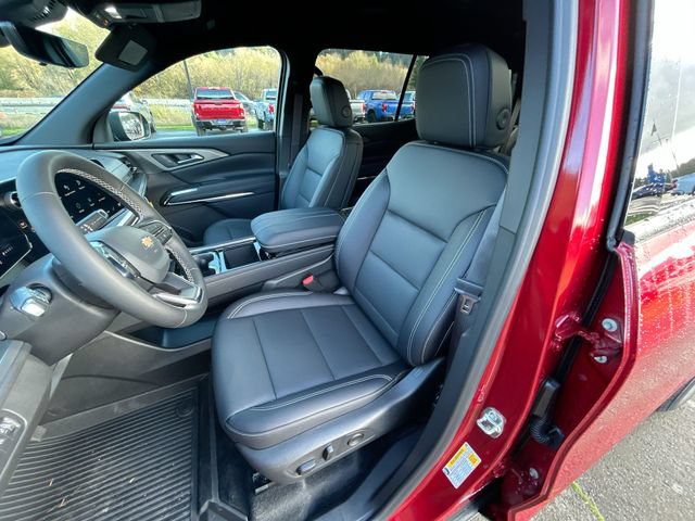New 2026 Chevrolet Traverse LT w/ Driver Confidence Package AWD/4WD image 19