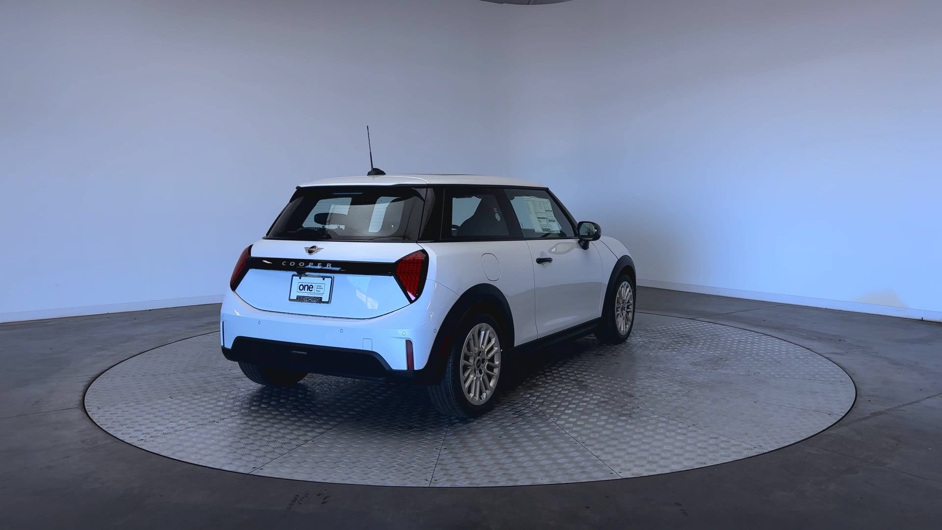 New 2026 MINI Cooper 2-Door Hardtop FWD image 8