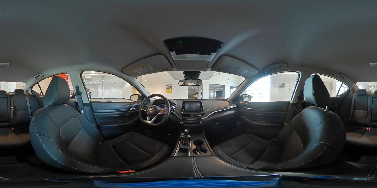 Used 2025 Nissan Altima 2.5 SV FWD image 42