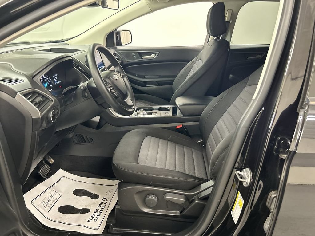 Used 2023 Ford Edge SE w/ Black Appearance Package AWD/4WD image 9