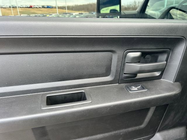 Used 2024 RAM 2500 Tradesman w/ Chrome Appearance Group image 42