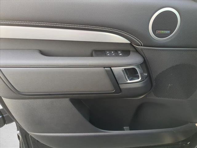 New 2026 Land Rover Discovery Dynamic SE AWD/4WD image 9