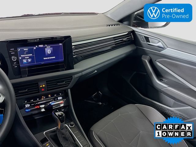 Certified 2025 Volkswagen Jetta Sport image 23