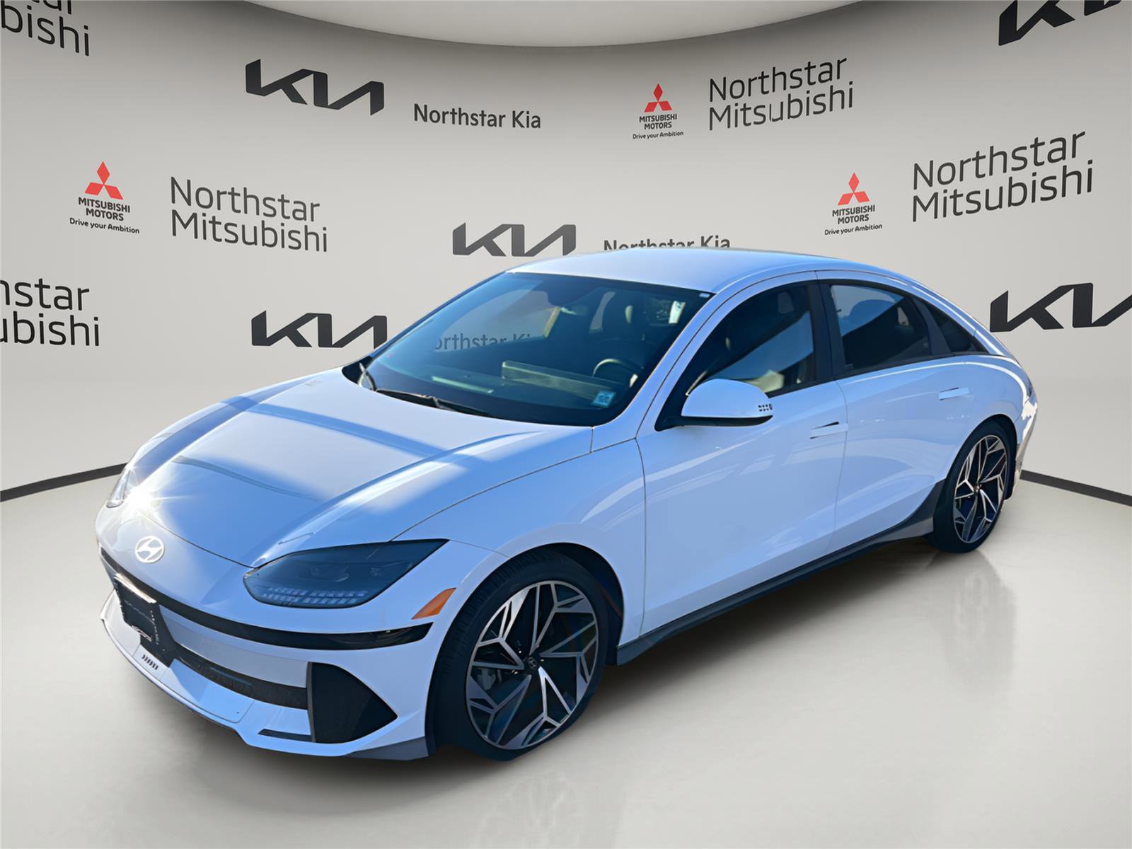 Used 2023 Hyundai Ioniq 6 SEL AWD/4WD image 1