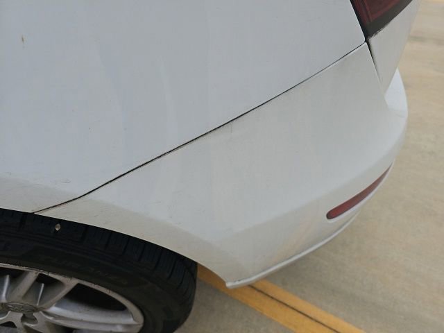 Used 2017 Audi Q5 2.0T Premium Plus w/ Technology Package image 18