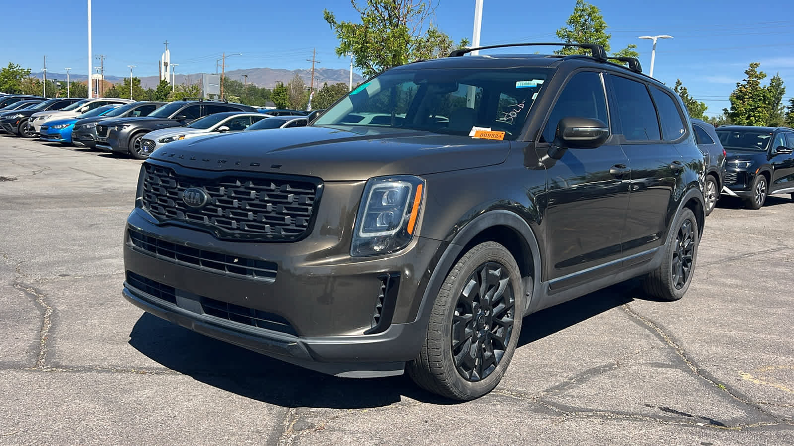 Used 2021 Kia Telluride EX w/ EX Premium Package AWD/4WD image 1